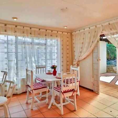 The Link Guest Lodge Kempton Park Dış mekan fotoğraf
