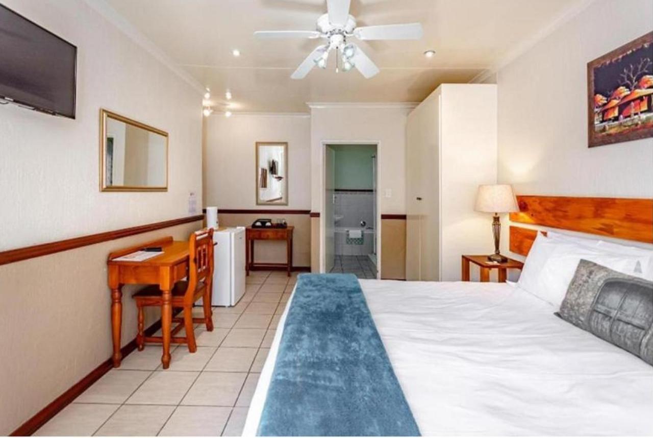The Link Guest Lodge Kempton Park Dış mekan fotoğraf