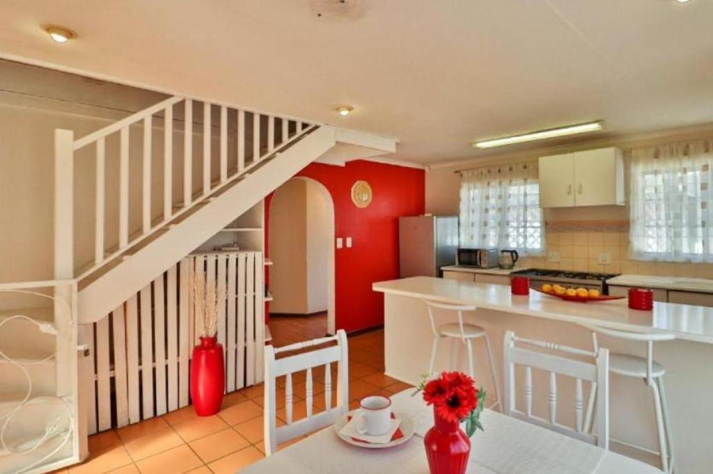 The Link Guest Lodge Kempton Park Dış mekan fotoğraf