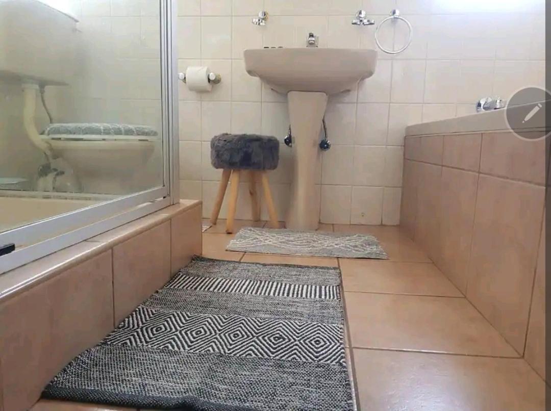 The Link Guest Lodge Kempton Park Oda fotoğraf